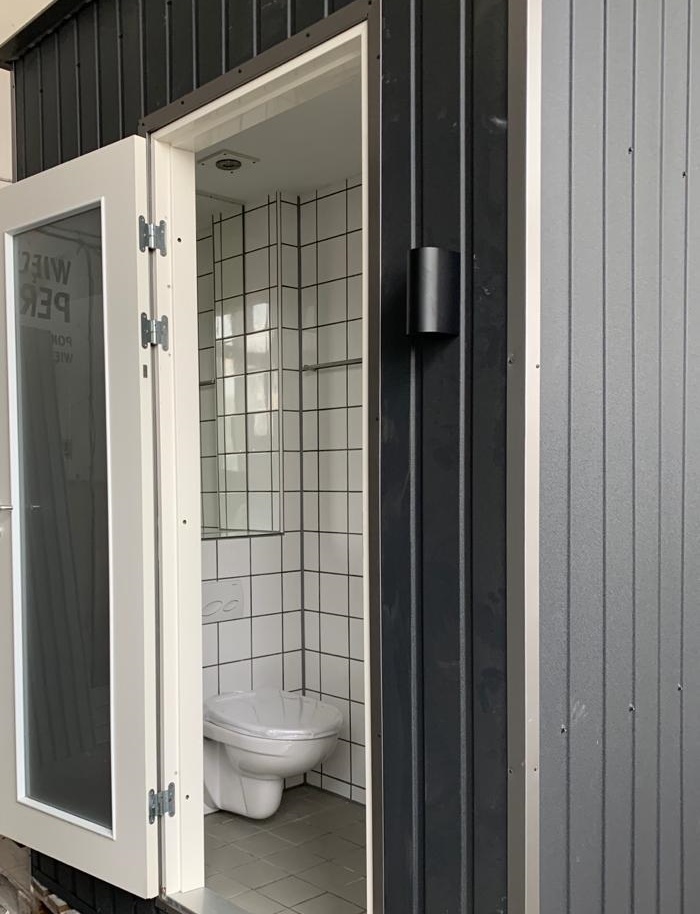 Campingplatz mit eigener Toilette